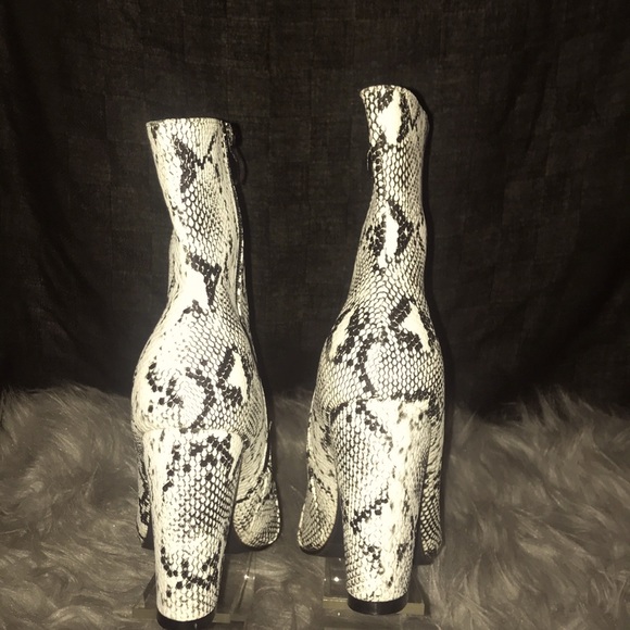 Python Print Short Boots, Good condition - Picture 4 of 6